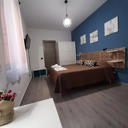 לינה וארוחת בוקר Visit