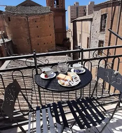 Visit לינה וארוחת בוקר 3*