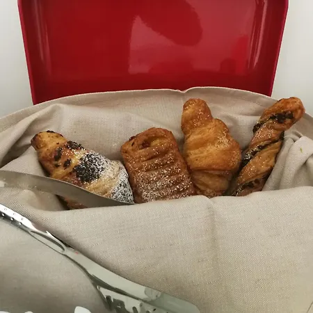 Visit לינה וארוחת בוקר אגריג'נטו