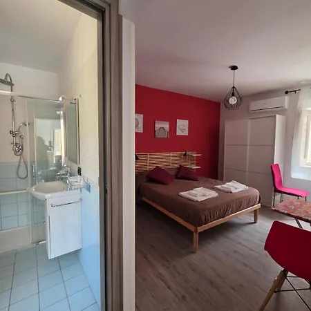 לינה וארוחת בוקר Visit אגריג'נטו