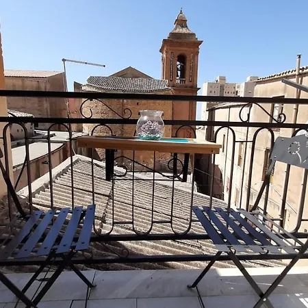 Visit 阿格里真托