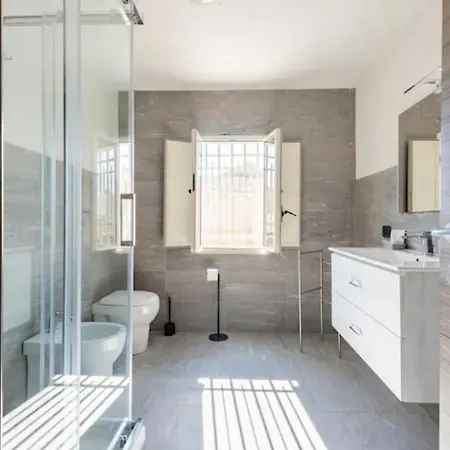 Visit 住宿加早餐酒店